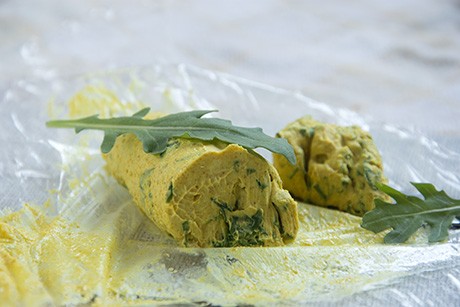 Rucola-Curry-Butter