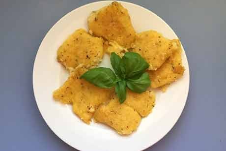 Polentaeckerl mit Parmesan