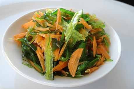 Karotten-Algen-Salat