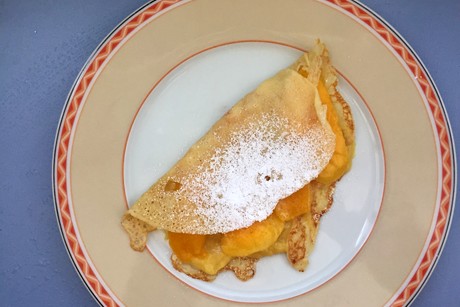 Crepes mit Mangofülle