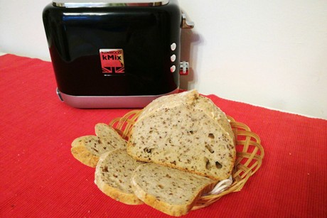 Toastbrot mit Backpulver im Brotbackautomaten