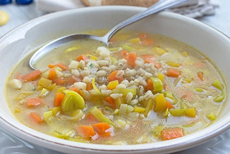 Gemüsesuppe mit Rollgerste