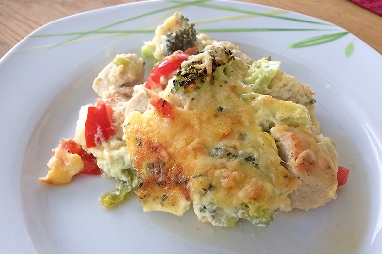 Überbackene Huhn-Brokkoli-Pfanne