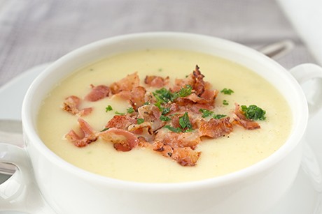 Champagnersuppe mit Speck