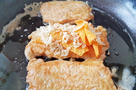 Pariser Schnitzel mit Tortillachips
