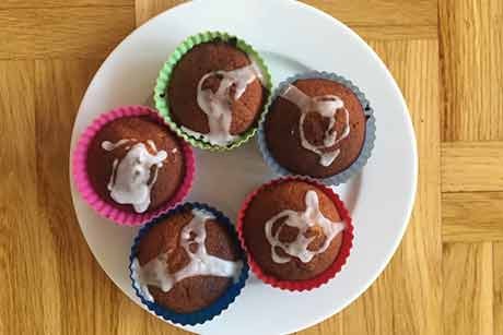 Bananenmuffins mit Zuckerguss