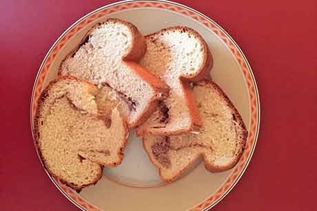 Milchbrot mit Brunch buttrig frisch