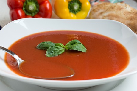 Tomaten-Paprika-Suppe