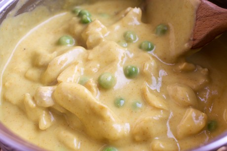 Hühnergeschnetzeltes mit Kokosmilch