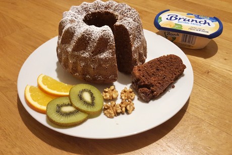 Schoko-Nuss Kuchen mit Brunch buttrig-frisch