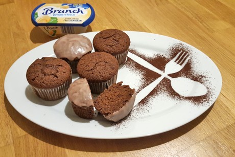 Rotwein-Muffin mit Brunch Buttrig-Frisch