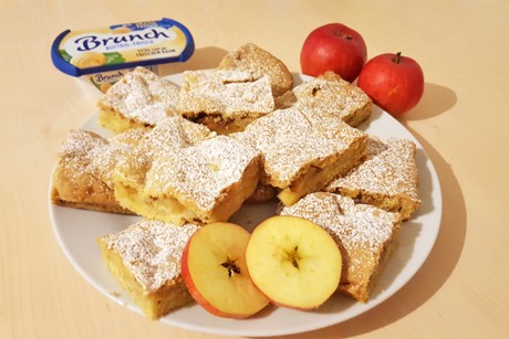 Apfelkuchen mit Brunch Buttrig-Frisch