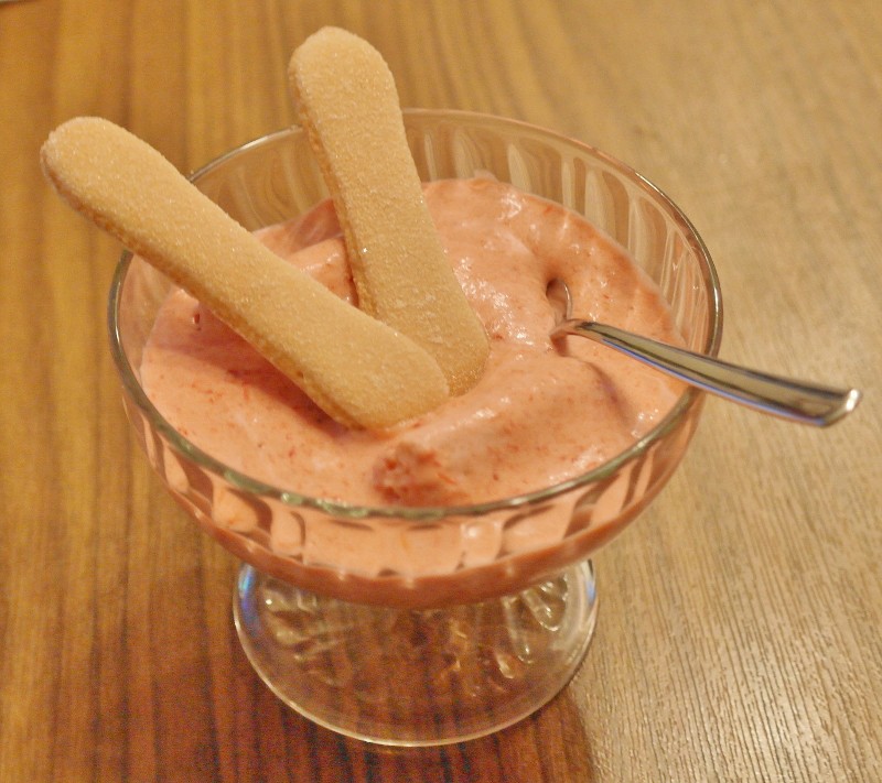 Erdbeercreme