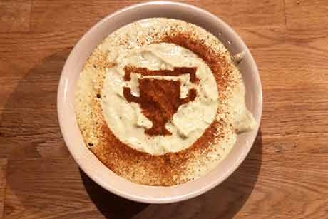 Pikanter Paprika-Hummus