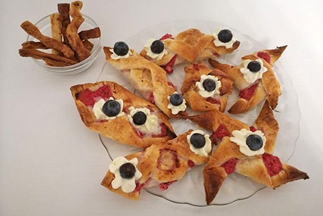 Dinkelblätterteigtascherl