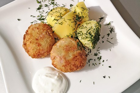 Karfiollaibchen mit Schinken und Käse