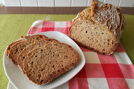Dinkel-Roggenbrot mit Natron