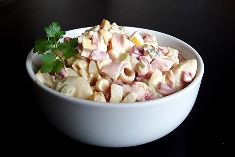 Leichter Nudelsalat