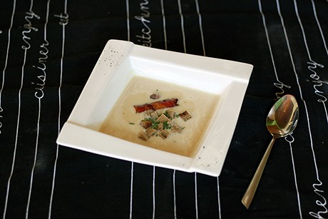 Knoblauchcremesuppe