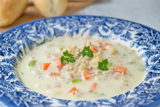 Gr&uuml;nkernsuppe