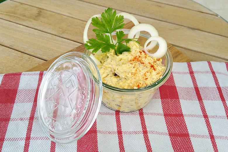 Eiaufstrich mit Selchfleisch