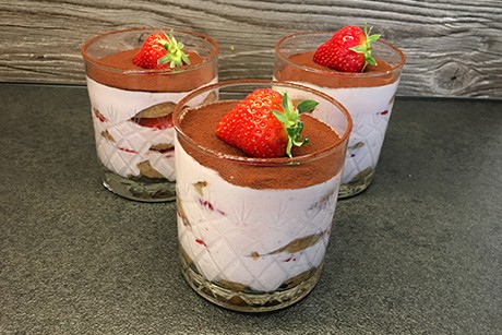 Erdbeer-Tiramisu