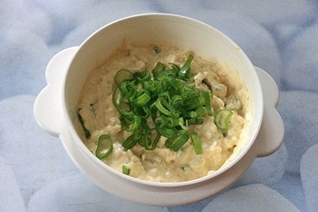 Eiaufstrich mit Jungzwiebel