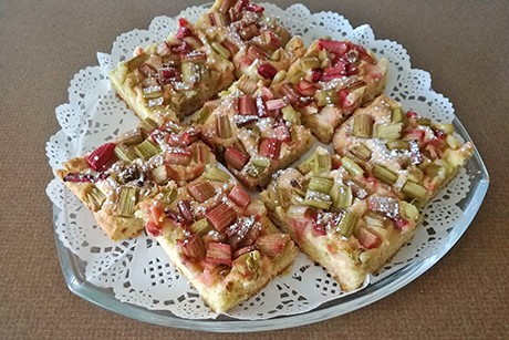 Schneller Rhabarberkuchen