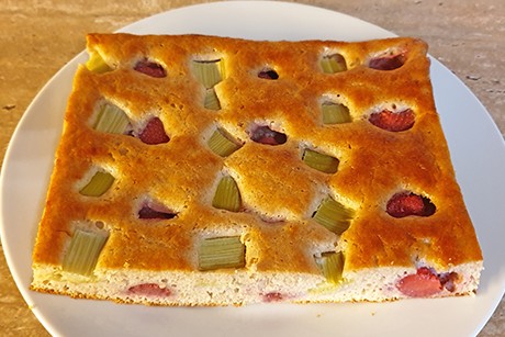 Erdbeer-Rhabarber Kuchen