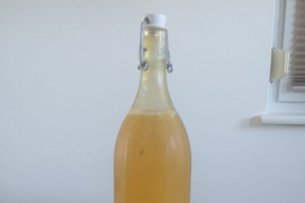 Minz-Kirsch-Sirup