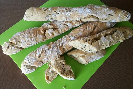 Baguette mit Kürbiskerne
