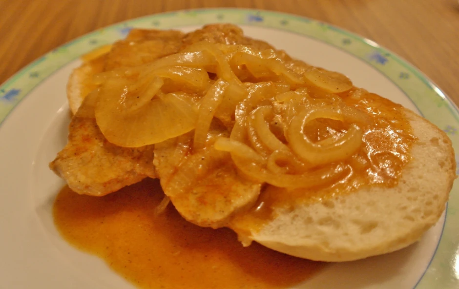 Bifana 1 - Schweineschnitzel