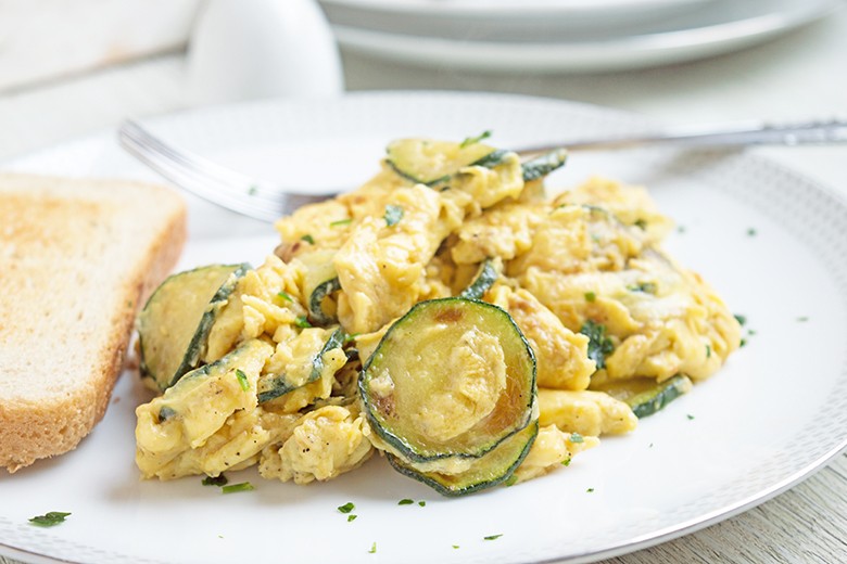 Geröstete Zucchini mit Ei