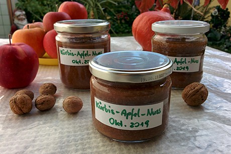 Kürbis-Apfel-Nuss-Marmelade