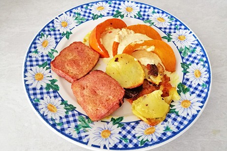 Leberkäse, Kartoffel und Kürbis aus dem Backofen
