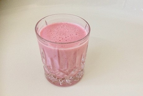 Mandelmilch-Shake