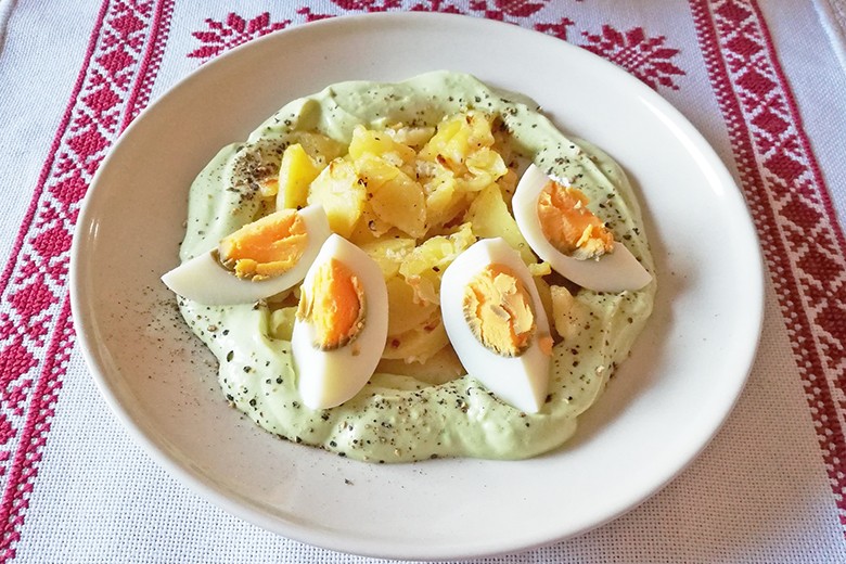 Röstkartoffeln mit Avocadocreme