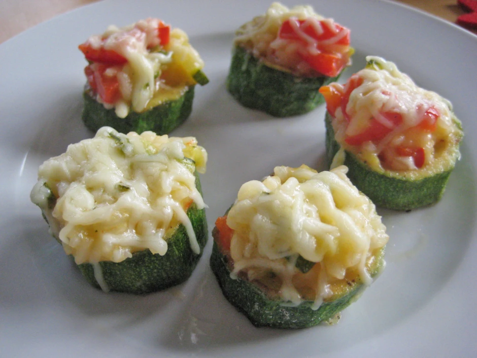 Zucchini mit Gemüserisotto