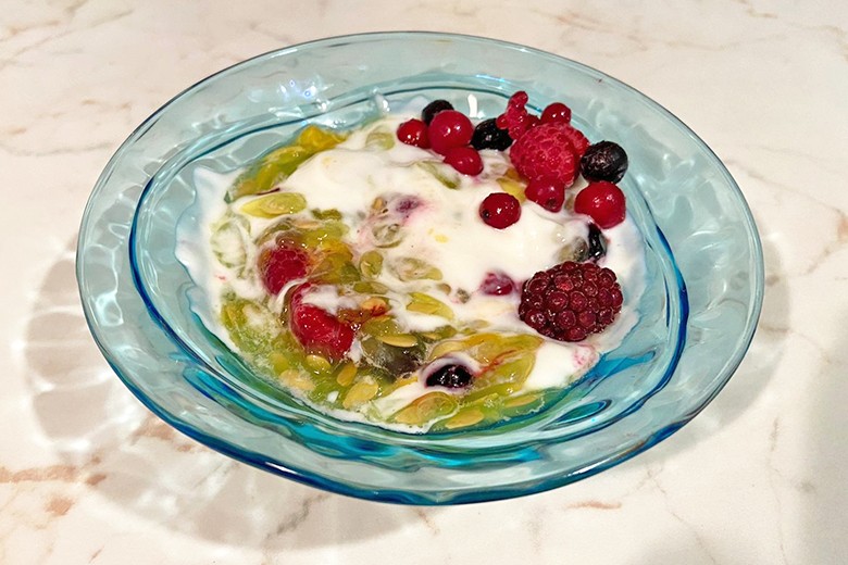 Kiwano-Beeren-Joghurt
