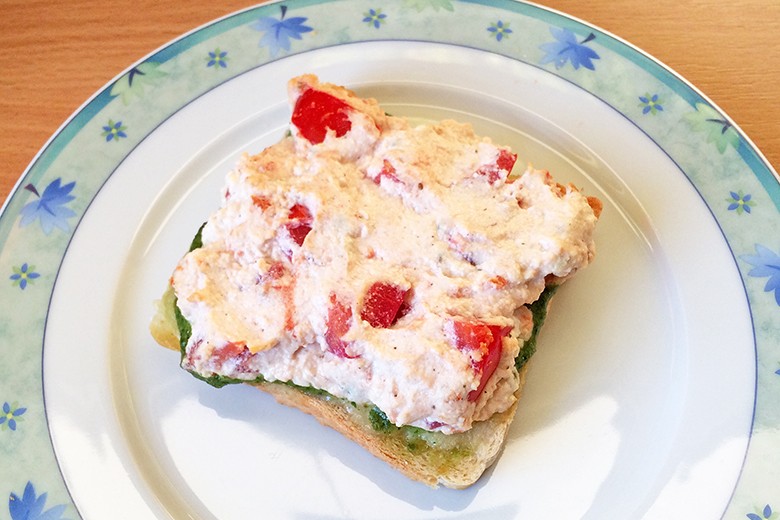 Toast mit Ricotta überbacken