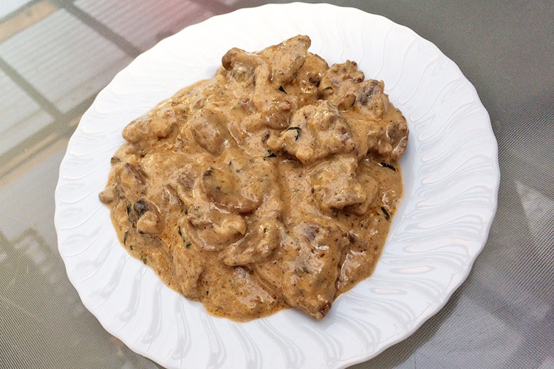 Rindsgeschnetzeltes mit Champignons und Estragon