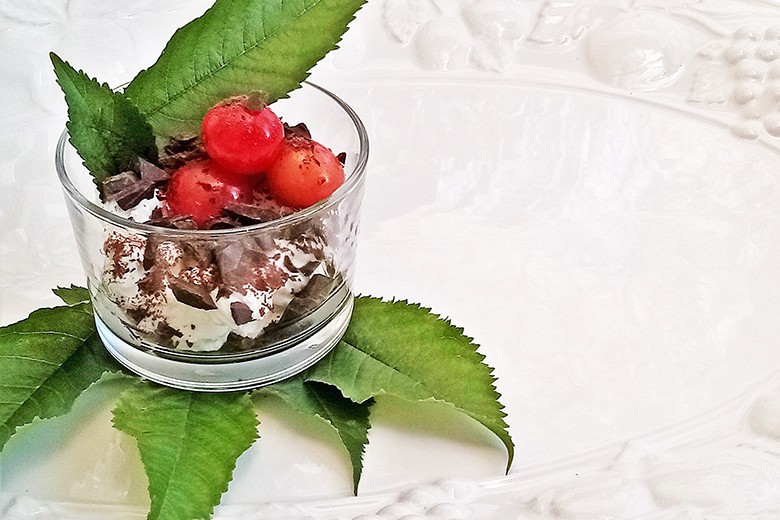Ricottadessert a la Schwarzwälder Kirsch