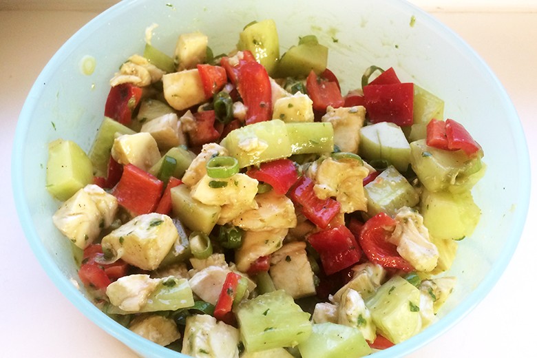 Salat mit Pesto
