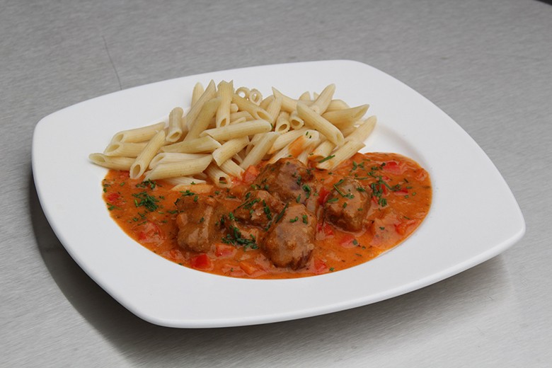 Rindsragout mit Rotwein