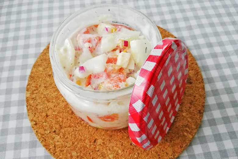 Gurkensalat mit Mozzarella to go