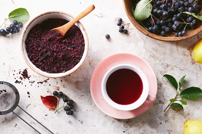 Aronia Tee