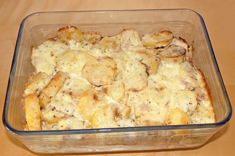 Kartoffelauflauf mit Putenfilet
