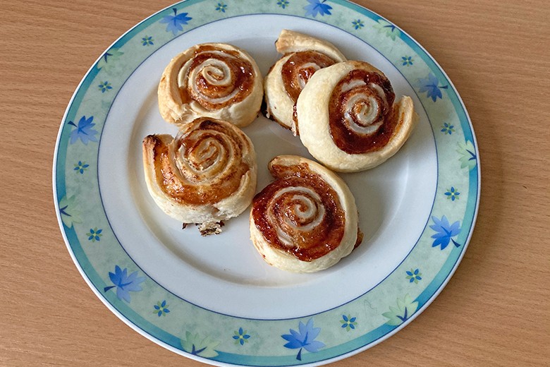 Einfache Blätterteigschnecken