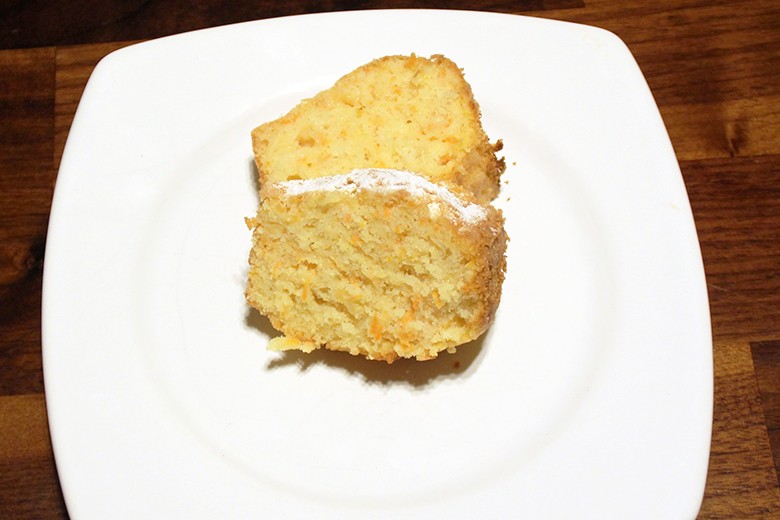 Apfel-Karotten-Kokos Kuchen