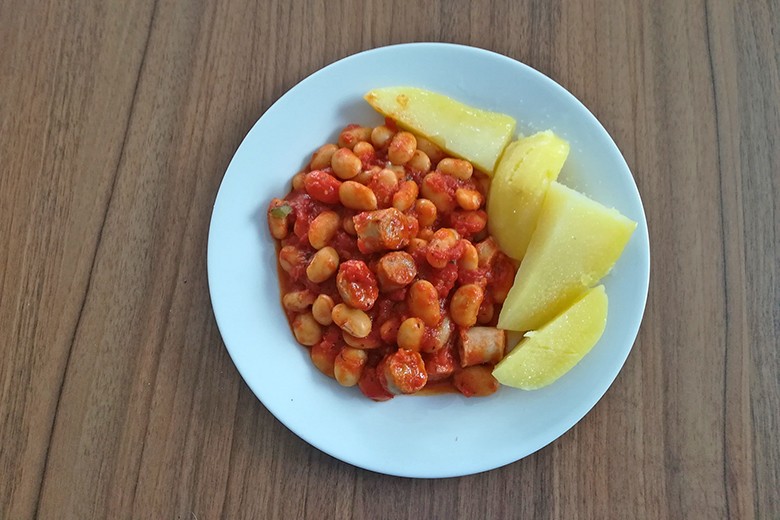 Tomaten-Bohneneintopf